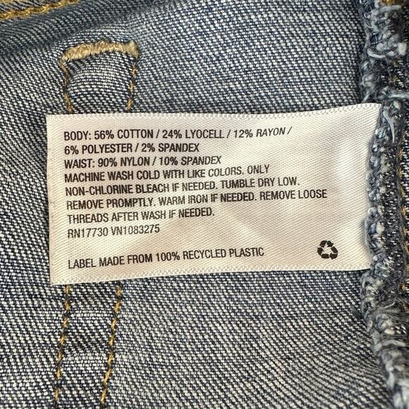 Isabel Maternity by Ingrid Isabel Distressed Raw Hem Blue Jeans Pants size 6 - Picture 6 of 6